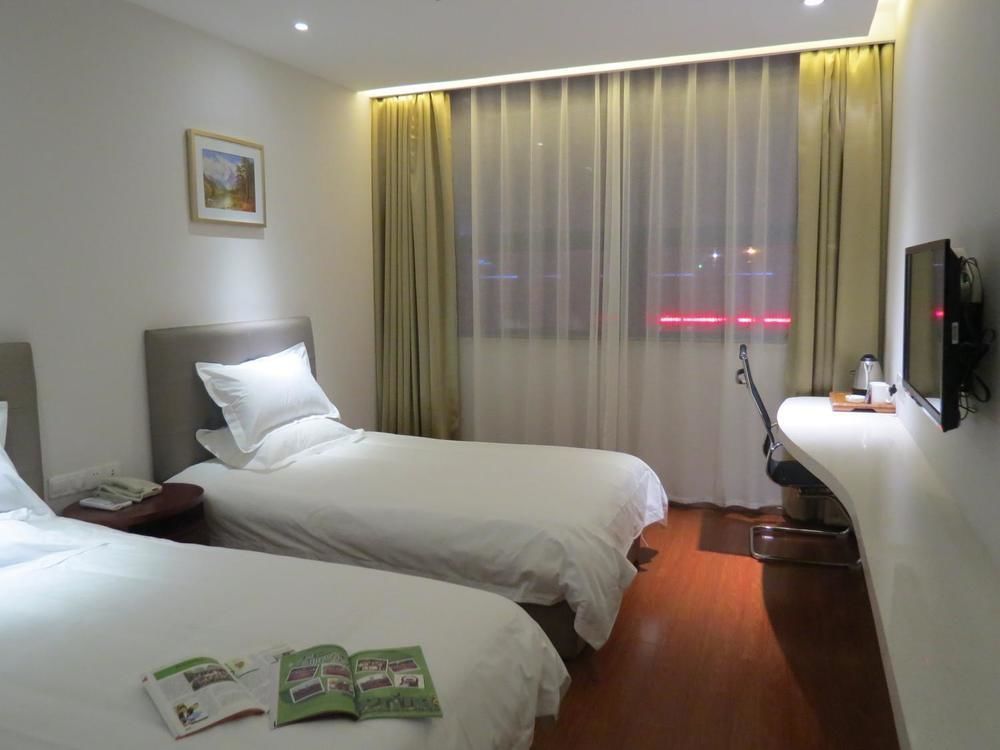Yiting Si Ji Hotel Nantong Gongnong North Road Экстерьер фото